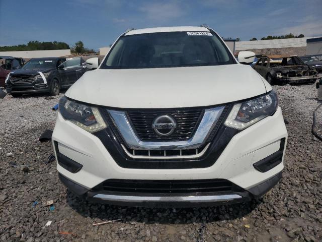 KNMAT2MT4JP590210 - 2018 NISSAN ROGUE S WHITE photo 5