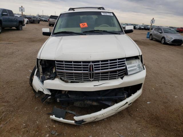 5LMFU28568LJ16607 - 2008 LINCOLN NAVIGATOR 白色 照片 5