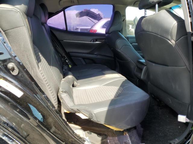 4T1B11HK9JU140121 - 2018 TOYOTA CAMRY L BLACK photo 10