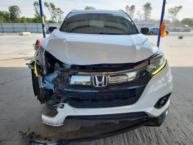 3CZRU5H18KM723742 - 2019 HONDA HR-V SPORT أبيض صورة 5