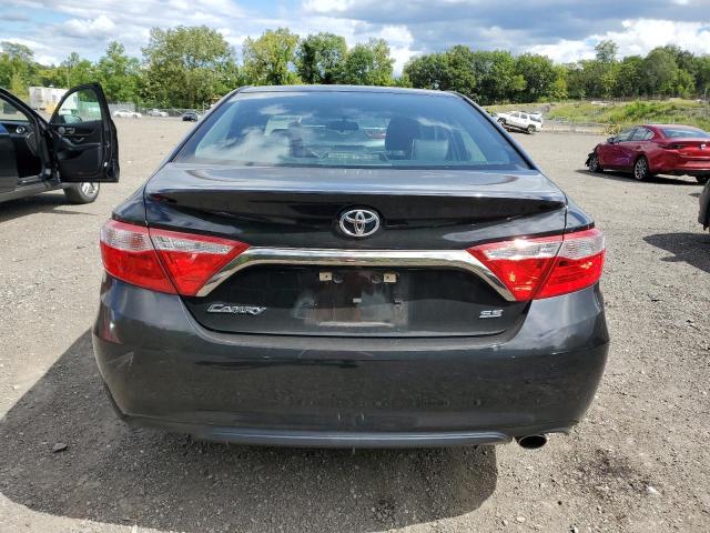 4T1BF1FK2HU305389 - 2017 TOYOTA CAMRY LE 黑色 照片 6
