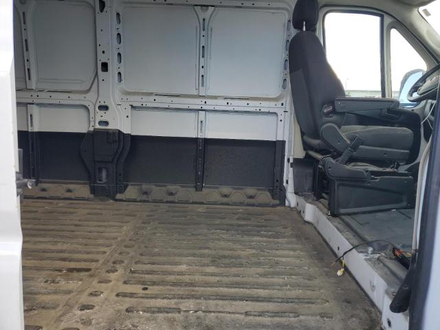 3C6TRVDG8JE140241 - 2018 RAM PROMASTER 2500 HIGH WHITE photo 10