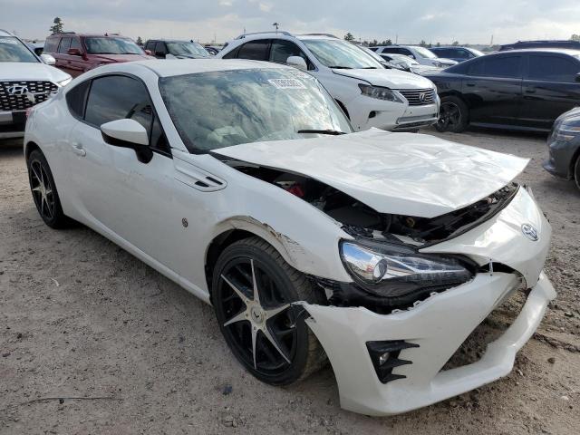 JF1ZNAE17L8752113 - 2020 TOYOTA 86 GT WHITE photo 4