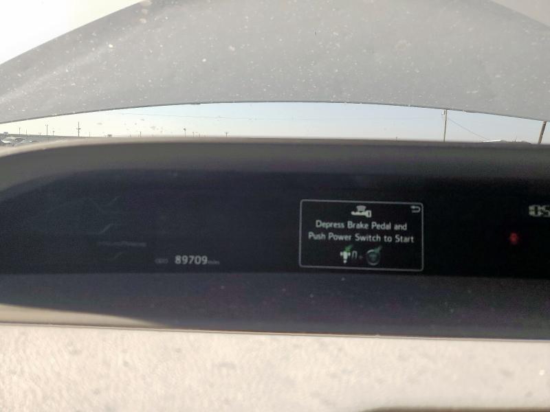 JTDKARFP1K3116100 - 2019 TOYOTA PRIUS PRIM 白色 照片 9