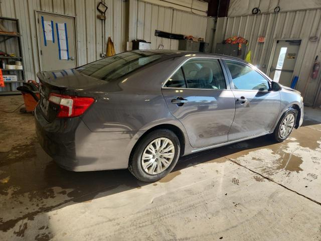 4T4BF1FK1CR170632 - 2012 TOYOTA CAMRY BASE GRAY photo 3
