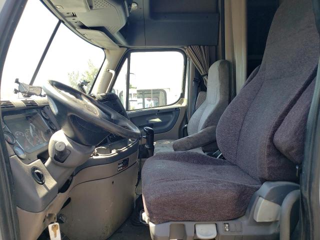 3AKJGLD53GSGW9119 - 2016 FREIGHTLINER CASCADIA 125 白色 照片 6