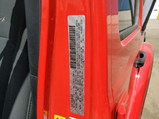 1C4HJXEG2JW255195 - 2018 JEEP WRANGLER U SAHARA RED photo 13