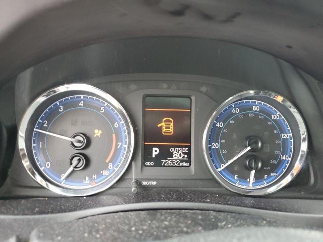 5YFBURHEXJP854163 - 2018 TOYOTA COROLLA L BLUE photo 9