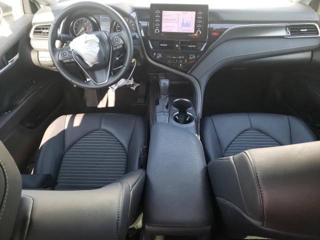 4T1G11AK7PU136397 - 2023 TOYOTA CAMRY SE NIGHT SHADE WHITE photo 8