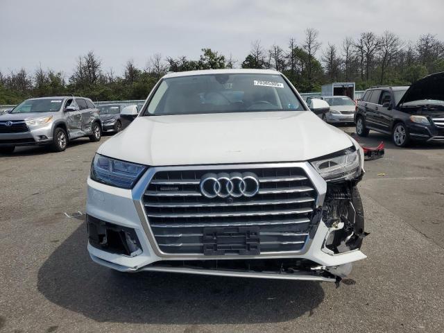 WA1AAAF74KD045007 - 2019 AUDI Q7 PREMIUM თეთრი ფოტო 5