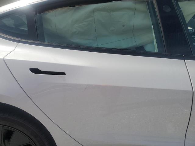 5YJ3E1EA4RF865767 - 2024 TESLA MODEL 3 白色 照片 10