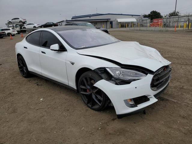 5YJSA1H15EFP40516 - 2014 TESLA MODEL S თეთრი ფოტო 4