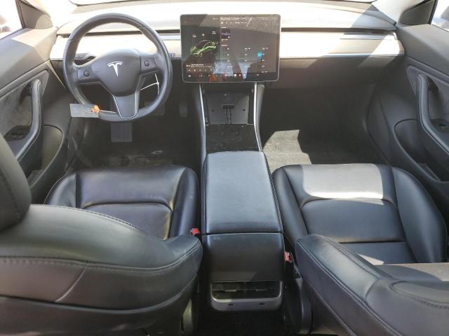 5YJ3E1EA0JF060868 - 2018 TESLA MODEL 3 Schwarz Foto 8