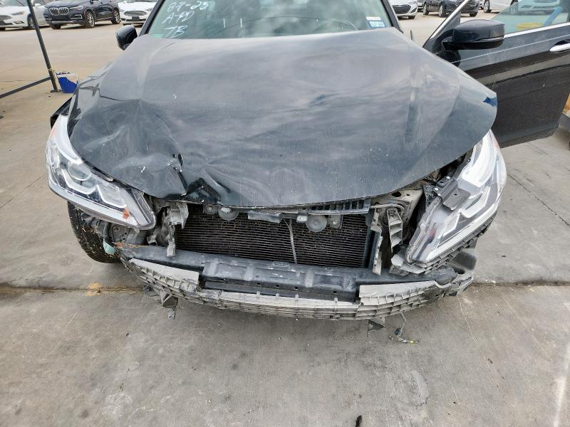 1HGCR2F73GA064025 - 2016 HONDA ACCORD EX BLACK photo 11