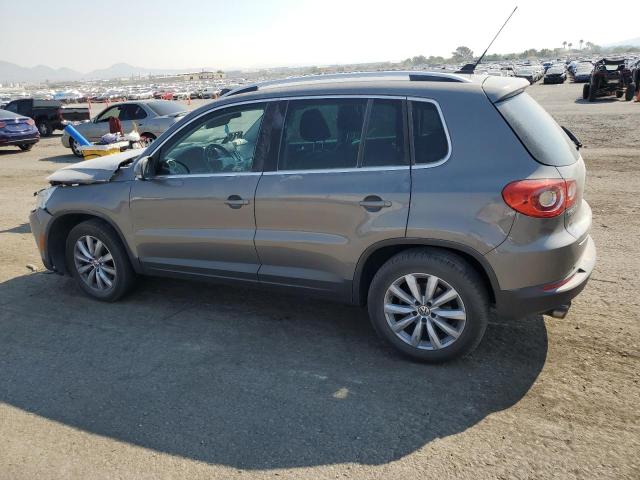 WVGBV7AX4BW528697 - 2011 VOLKSWAGEN TIGUAN S GRAY photo 2