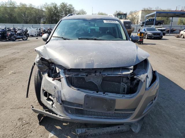 WVGBV7AX4BW528697 - 2011 VOLKSWAGEN TIGUAN S GRAY photo 5