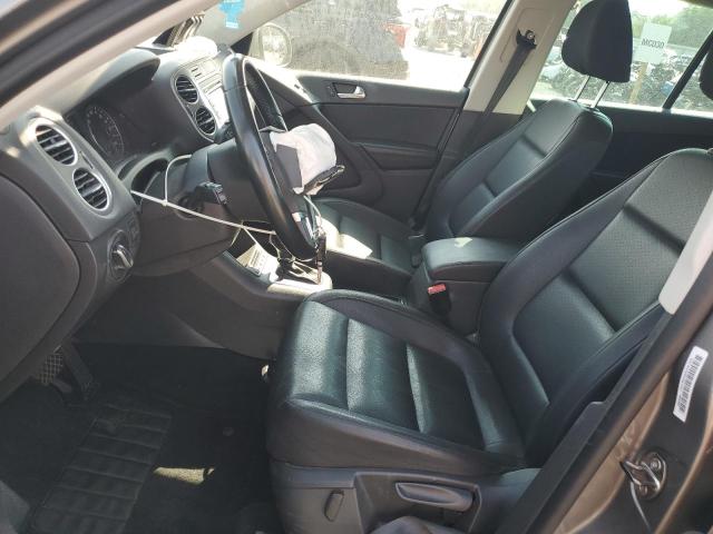 WVGBV7AX4BW528697 - 2011 VOLKSWAGEN TIGUAN S GRAY photo 7