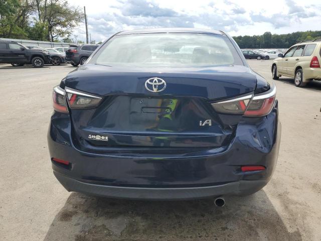 3MYDLBYV0JY327432 - 2018 TOYOTA YARIS IA BLUE photo 6