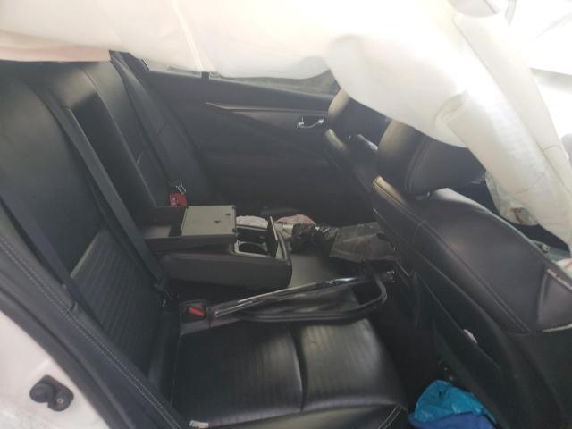 JN1EV7AP7JM358396 - 2018 INFINITI Q50 LUXE 白色 照片 10