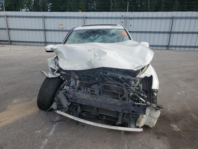 JN1EV7AP7JM358396 - 2018 INFINITI Q50 LUXE 白色 照片 5