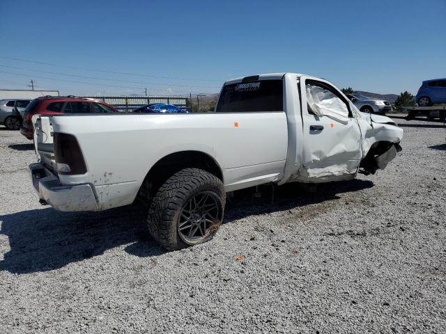 3C6MR5AL6JG364957 - 2018 RAM 2500 ST Белый фото 3