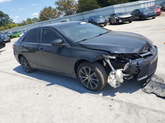 4T1BK1FK7HU583698 - 2017 TOYOTA CAMRY XSE BLACK photo 4