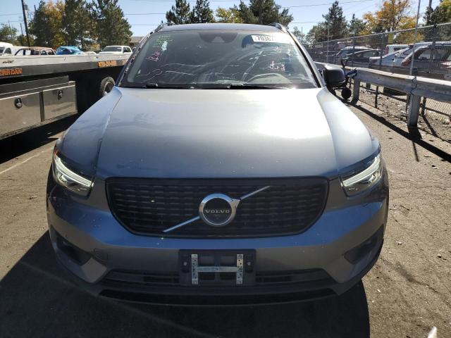 YV4162UM9K2061881 - 2019 VOLVO XC40 T5 R-DESIGN GRAY photo 5