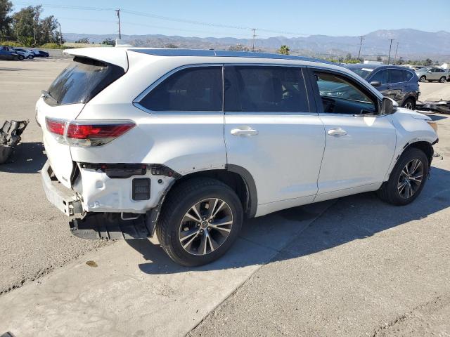 5TDKKRFH6GS180547 - 2016 TOYOTA HIGHLANDER XLE WHITE photo 3