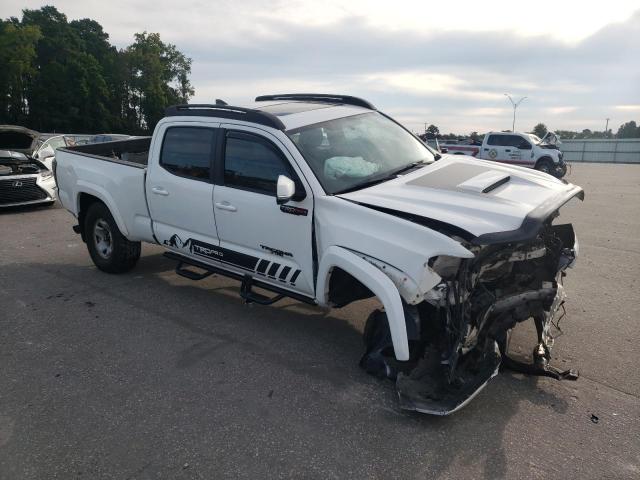 3TMDZ5BN5HM023036 - 2017 TOYOTA TACOMA DOUBLE CAB WHITE photo 4
