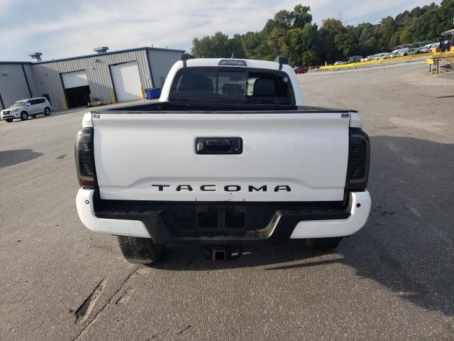 3TMDZ5BN5HM023036 - 2017 TOYOTA TACOMA DOUBLE CAB WHITE photo 6