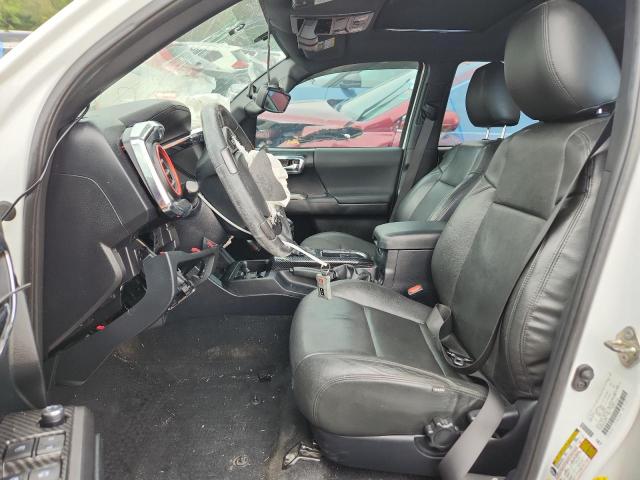 3TMDZ5BN5HM023036 - 2017 TOYOTA TACOMA DOUBLE CAB WHITE photo 7