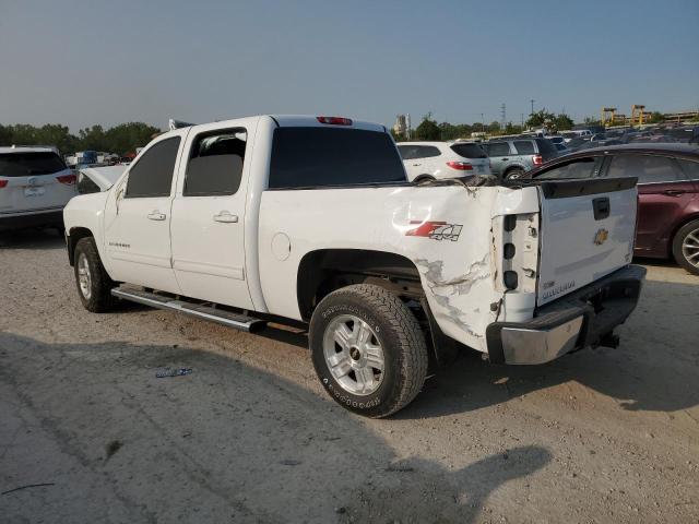 3GCPKSE38BG245215 - 2011 CHEVROLET SILVERADO K1500 LT WHITE photo 2