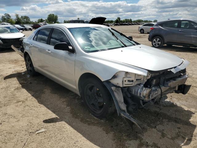 1G1ZB5EB6AF234319 - 2010 CHEVROLET MALIBU LS SILVER photo 4