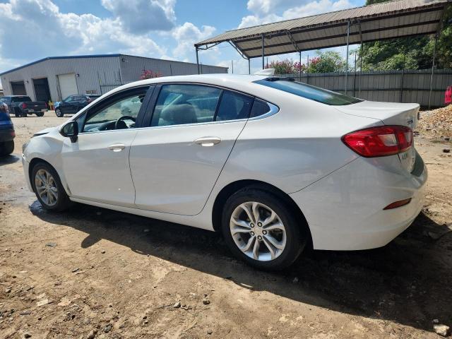 1G1BE5SM9K7114282 - 2019 CHEVROLET CRUZE LT WHITE photo 2