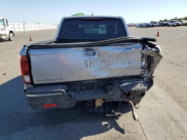 5FPYK2F61HB001229 - 2017 HONDA RIDGELINE RTL 银色 照片 6