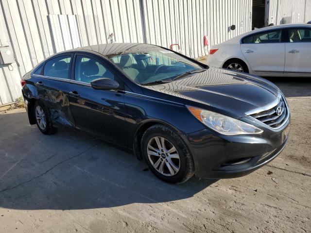 5NPEB4AC7DH611281 - 2013 HYUNDAI SONATA GLS BLUE photo 4