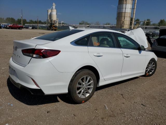 5NPE24AF4JH614502 - 2018 HYUNDAI SONATA SE WHITE photo 3