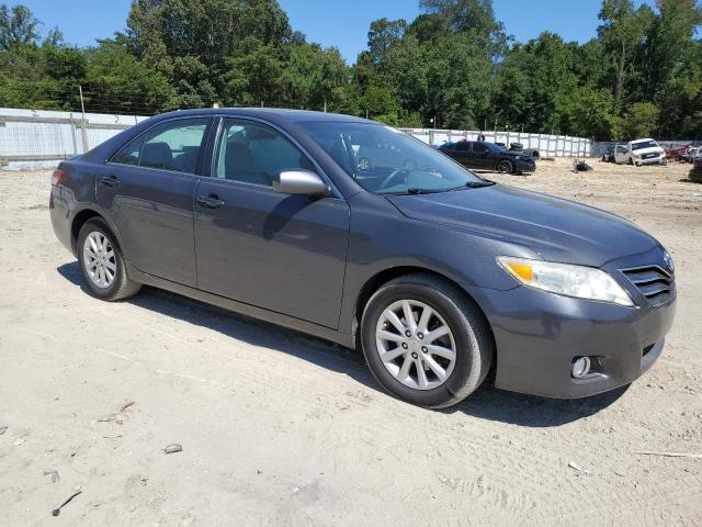4T1BK3EK6BU130001 - 2011 TOYOTA CAMRY SE GRAY photo 4