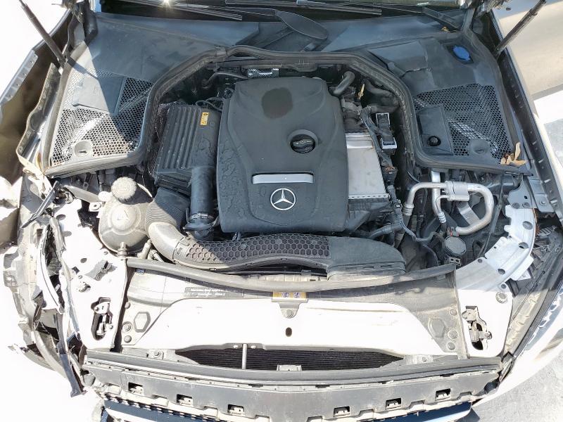 WDDWJ4JB1JF689369 - 2018 MERCEDES-BENZ C 300 GRAY photo 11