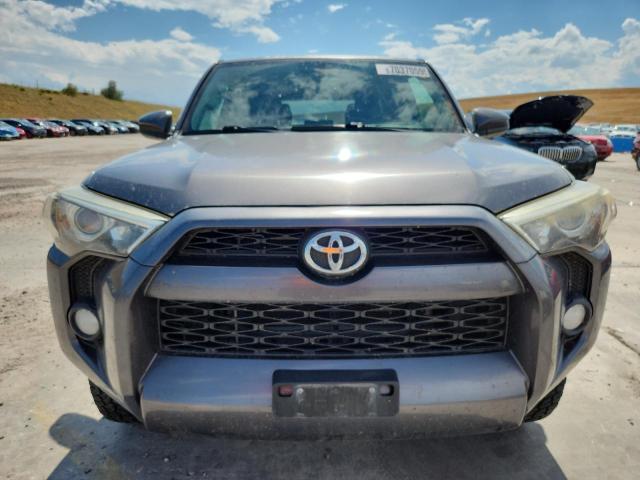 JTEBU5JR6G5330953 - 2016 TOYOTA 4RUNNER SR5/SR5 PREMIUM 灰色 照片 5