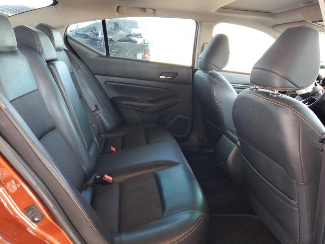 1N4BL4CV0KN317643 - 2019 NISSAN ALTIMA SR 橙色 照片 10