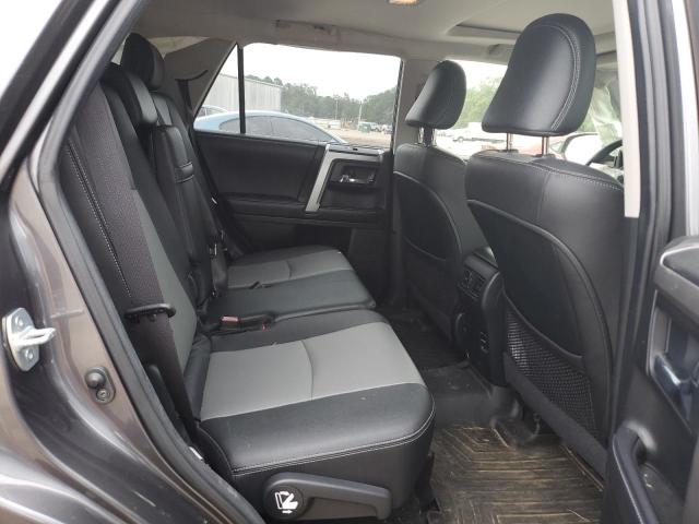 JTEZU5JR8J5187218 - 2018 TOYOTA 4RUNNER SR5 Графитовый фото 11