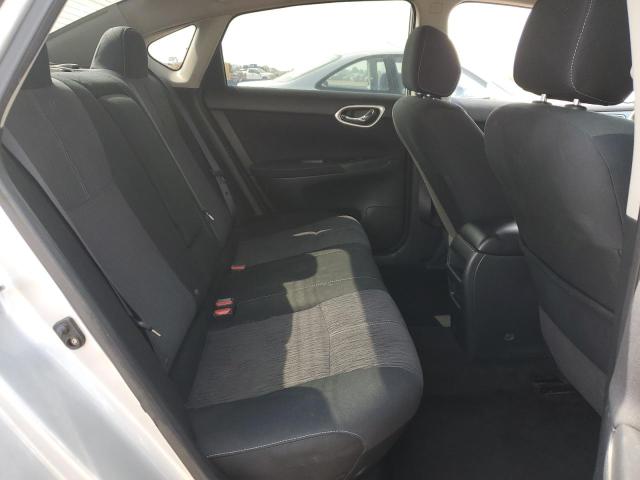 3N1AB7AP3EY261738 - 2014 NISSAN SENTRA S Argent photo 10