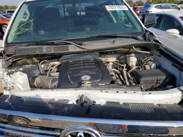 5TFUW5F11GX576050 - 2016 TOYOTA TUNDRA DOUBLE CAB SR/SR5 WHITE photo 11