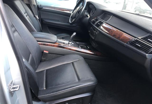 5UXZV4C53CL760738 - 2012 BMW X5 XDRIVE35I SILVER photo 5