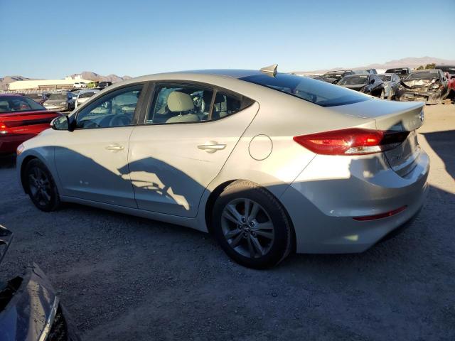 KMHD84LF6HU428463 - 2017 HYUNDAI ELANTRA SE SILVER photo 2