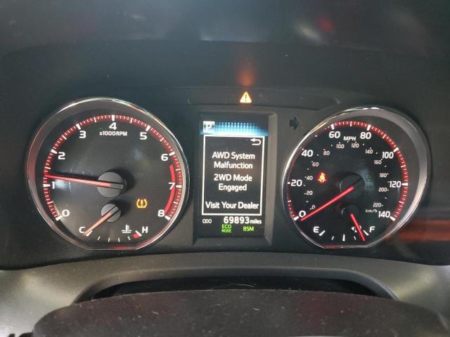 2T3JFREV9JW715190 - 2018 TOYOTA RAV4 SE შავი ფოტო 9