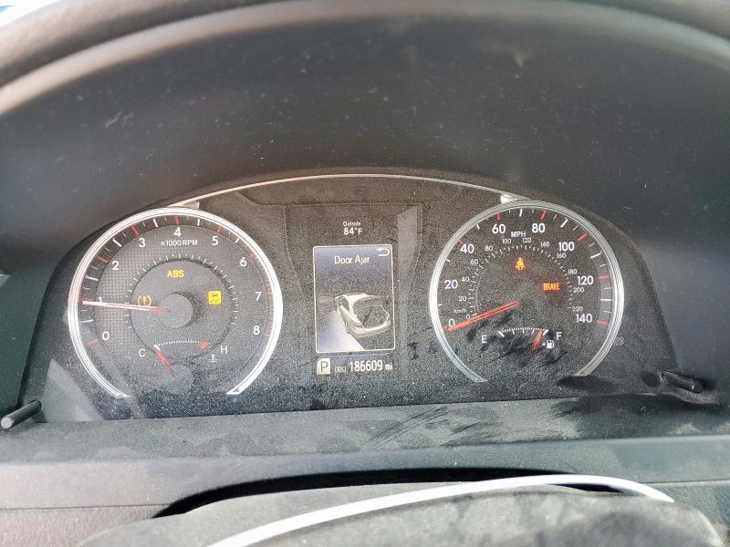 4T1BF1FK3FU480554 - 2015 TOYOTA CAMRY LE GRAY photo 9