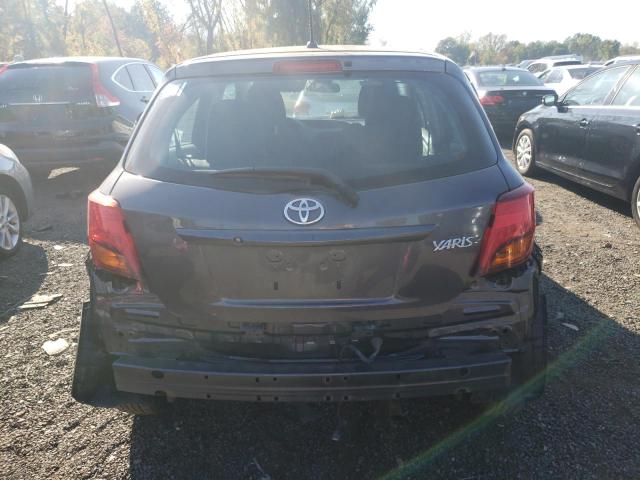 VNKKTUD35HA083644 - 2017 TOYOTA YARIS L GRAY photo 6