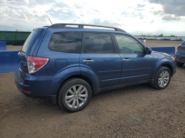 JF2SHADC5BH778523 - 2011 SUBARU FORESTER 2.5X PREMIUM BLUE photo 3